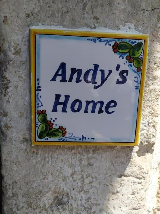 Andy'S Home CTA Exterior photo